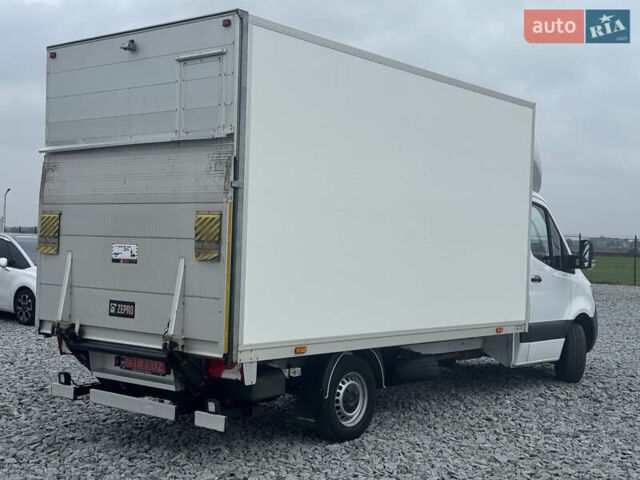 Белый Мерседес Sprinter, объемом двигателя 0 л и пробегом 335 тыс. км за 28500 $, фото 4 на Automoto.ua
