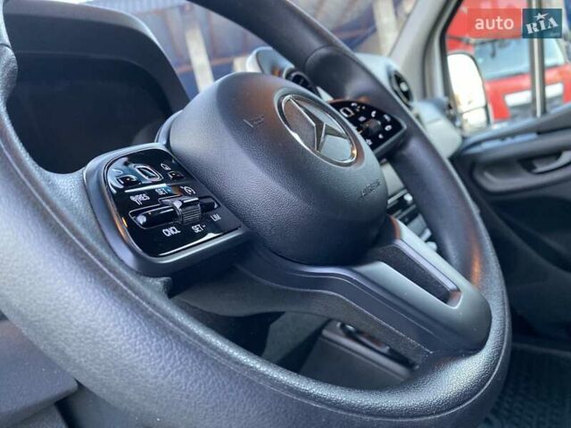 Білий Мерседес Sprinter, об'ємом двигуна 2.08 л та пробігом 213 тис. км за 26600 $, фото 55 на Automoto.ua