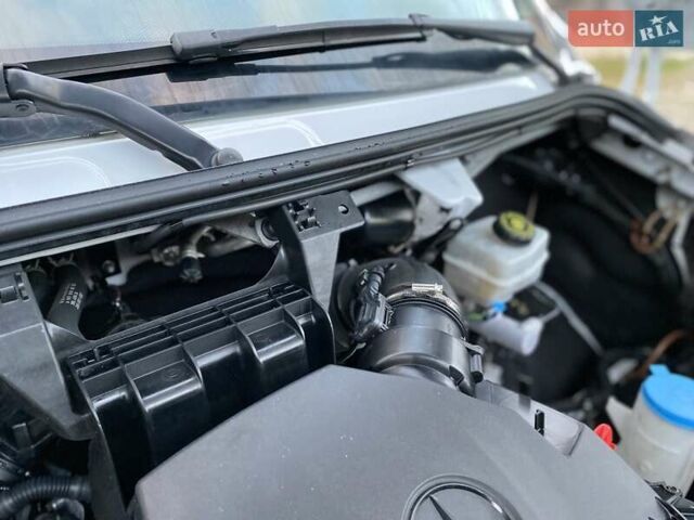 Белый Мерседес Sprinter, объемом двигателя 2.08 л и пробегом 231 тыс. км за 26999 $, фото 58 на Automoto.ua