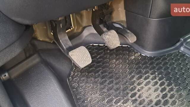 Білий Мерседес Sprinter, об'ємом двигуна 2 л та пробігом 241 тис. км за 34500 $, фото 50 на Automoto.ua