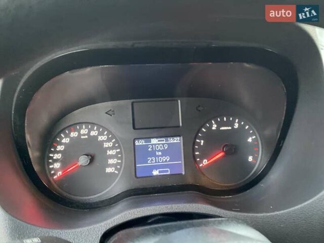 Белый Мерседес Sprinter, объемом двигателя 2.08 л и пробегом 231 тыс. км за 26750 $, фото 44 на Automoto.ua