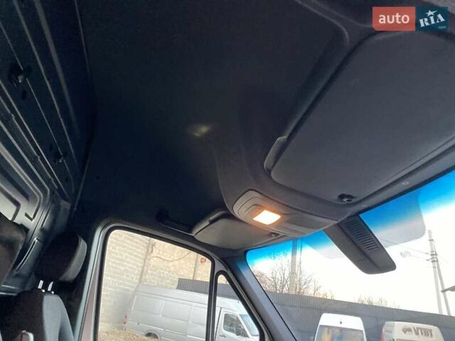 Белый Мерседес Sprinter, объемом двигателя 2.08 л и пробегом 231 тыс. км за 26999 $, фото 37 на Automoto.ua