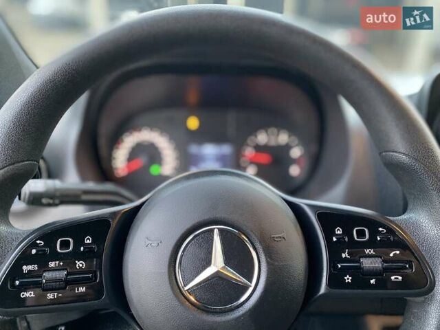 Белый Мерседес Sprinter, объемом двигателя 2.08 л и пробегом 231 тыс. км за 26999 $, фото 53 на Automoto.ua