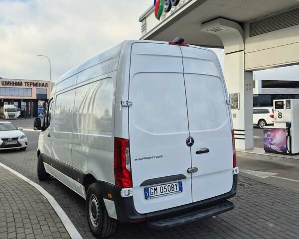 Белый Мерседес Sprinter, объемом двигателя 0 л и пробегом 40 тыс. км за 19800 $, фото 5 на Automoto.ua