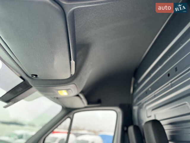 Белый Мерседес Sprinter, объемом двигателя 2.1 л и пробегом 263 тыс. км за 28500 $, фото 54 на Automoto.ua
