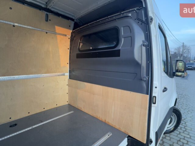 Білий Мерседес Sprinter, об'ємом двигуна 1.95 л та пробігом 287 тис. км за 34600 $, фото 34 на Automoto.ua