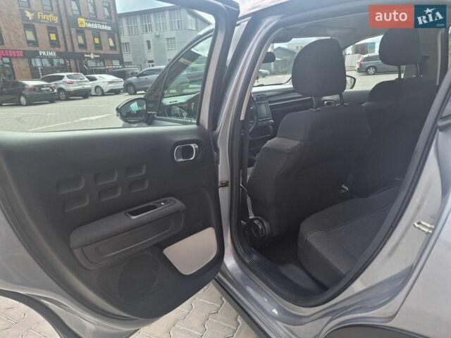 Белый Мерседес Sprinter, объемом двигателя 2.2 л и пробегом 286 тыс. км за 22999 $, фото 33 на Automoto.ua