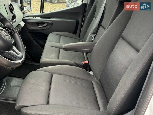 Белый Мерседес Sprinter, объемом двигателя 1.95 л и пробегом 338 тыс. км за 25900 $, фото 18 на Automoto.ua