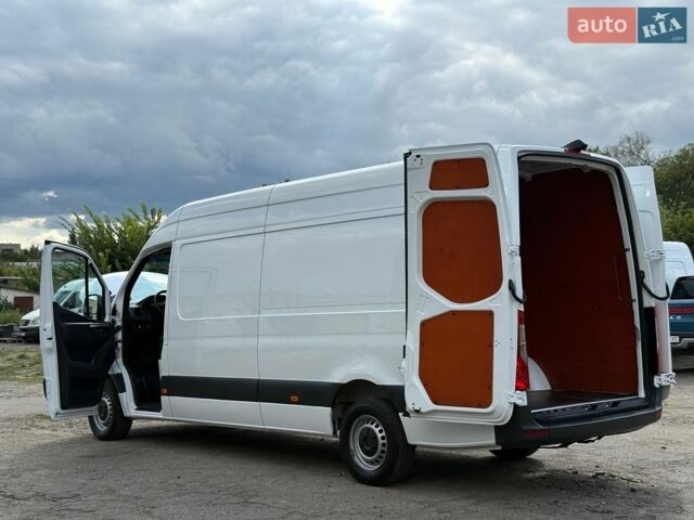 Белый Мерседес Sprinter, объемом двигателя 2 л и пробегом 197 тыс. км за 28900 $, фото 49 на Automoto.ua