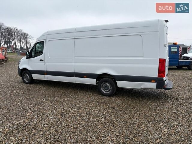 Белый Мерседес Sprinter, объемом двигателя 1.95 л и пробегом 338 тыс. км за 25900 $, фото 4 на Automoto.ua