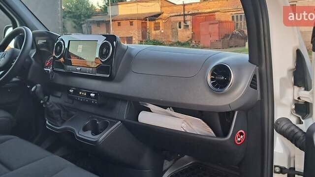 Белый Мерседес Sprinter, объемом двигателя 2 л и пробегом 241 тыс. км за 33500 $, фото 62 на Automoto.ua