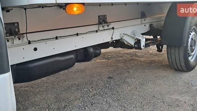 Белый Мерседес Sprinter, объемом двигателя 2 л и пробегом 241 тыс. км за 33500 $, фото 28 на Automoto.ua