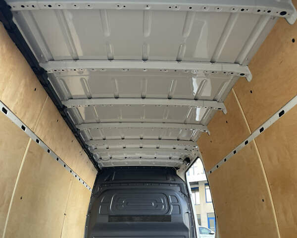 Белый Мерседес Sprinter, объемом двигателя 2 л и пробегом 155 тыс. км за 27900 $, фото 66 на Automoto.ua