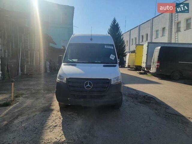 Белый Мерседес Sprinter, объемом двигателя 2 л и пробегом 80 тыс. км за 35000 $, фото 7 на Automoto.ua