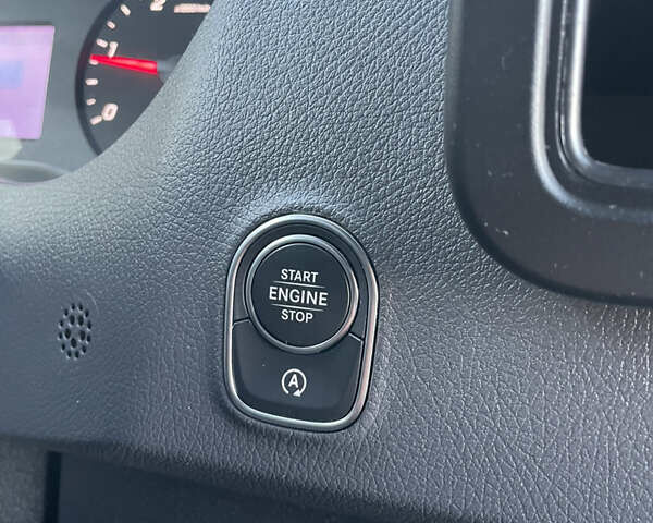 Белый Мерседес Sprinter, объемом двигателя 2 л и пробегом 155 тыс. км за 27900 $, фото 56 на Automoto.ua