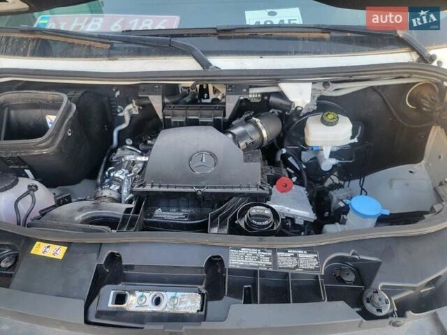 Белый Мерседес Sprinter, объемом двигателя 2 л и пробегом 80 тыс. км за 35000 $, фото 10 на Automoto.ua