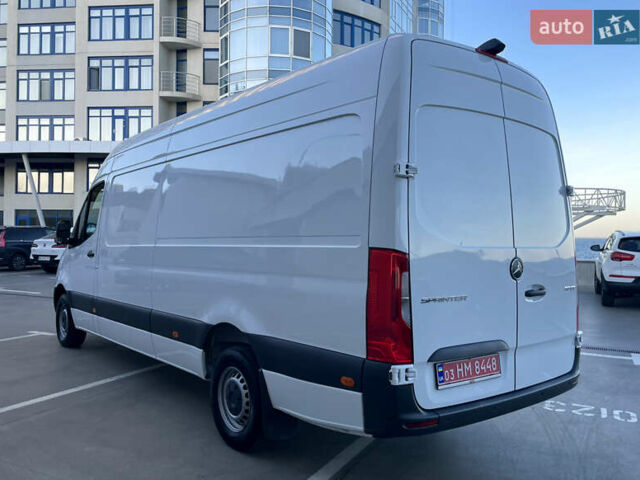 Белый Мерседес Sprinter, объемом двигателя 2 л и пробегом 155 тыс. км за 27900 $, фото 11 на Automoto.ua