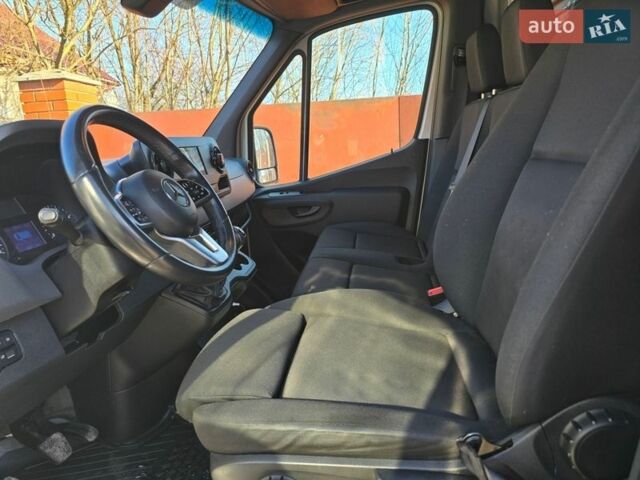 Белый Мерседес Sprinter, объемом двигателя 1.95 л и пробегом 173 тыс. км за 29550 $, фото 22 на Automoto.ua