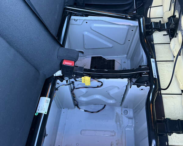 Белый Мерседес Sprinter, объемом двигателя 0 л и пробегом 79 тыс. км за 29500 $, фото 64 на Automoto.ua