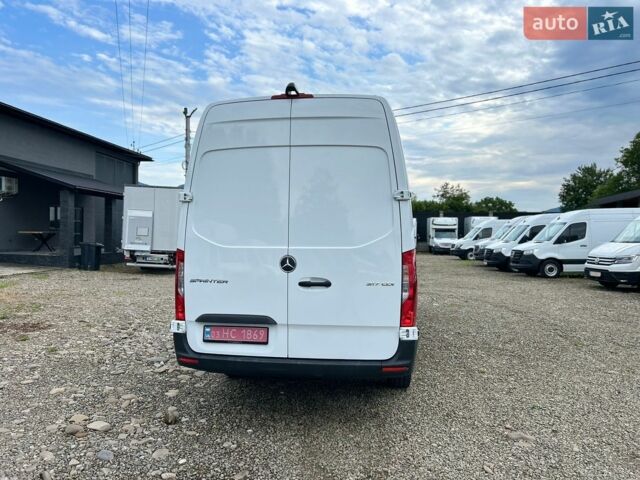 Белый Мерседес Sprinter, объемом двигателя 2 л и пробегом 155 тыс. км за 26450 $, фото 10 на Automoto.ua