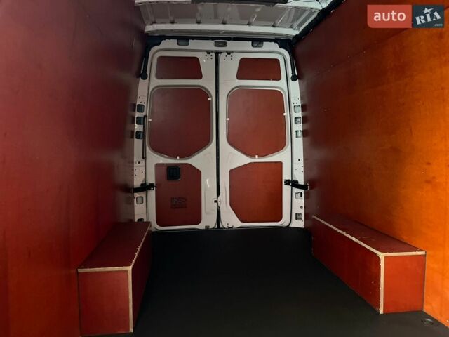 Белый Мерседес Sprinter, объемом двигателя 2 л и пробегом 293 тыс. км за 27200 $, фото 92 на Automoto.ua