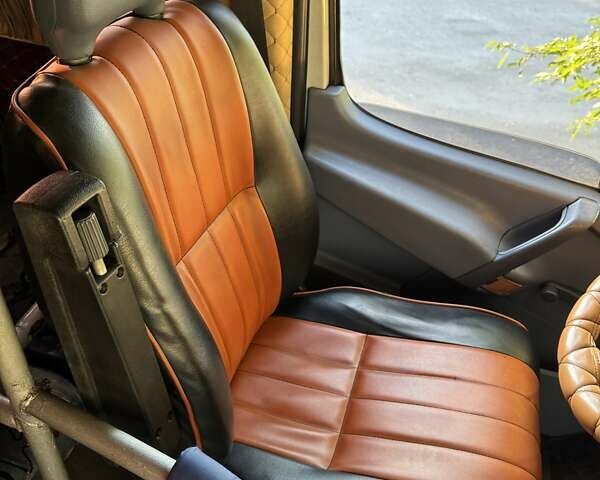 Белый Мерседес Sprinter, объемом двигателя 2.87 л и пробегом 100 тыс. км за 12000 $, фото 6 на Automoto.ua