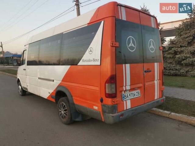 Белый Мерседес Sprinter, объемом двигателя 2.9 л и пробегом 285 тыс. км за 7500 $, фото 3 на Automoto.ua