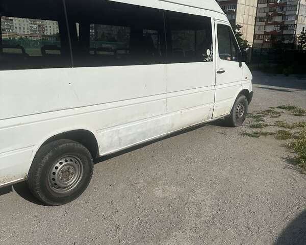 Белый Мерседес Sprinter, объемом двигателя 2.9 л и пробегом 4 тыс. км за 3200 $, фото 1 на Automoto.ua