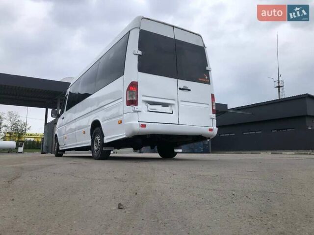 Білий Мерседес Sprinter, об'ємом двигуна 0 л та пробігом 450 тис. км за 5500 $, фото 7 на Automoto.ua