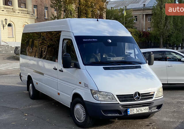 Белый Мерседес Sprinter, объемом двигателя 2.16 л и пробегом 600 тыс. км за 13200 $, фото 13 на Automoto.ua