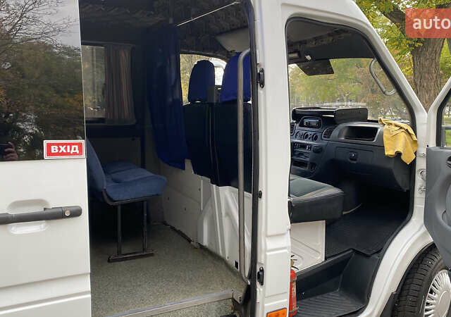 Белый Мерседес Sprinter, объемом двигателя 2.16 л и пробегом 600 тыс. км за 13200 $, фото 27 на Automoto.ua