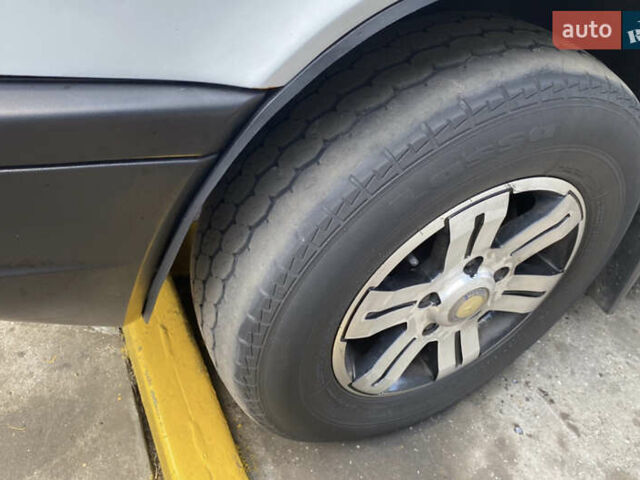 Белый Мерседес Sprinter, объемом двигателя 2.9 л и пробегом 170 тыс. км за 12300 $, фото 5 на Automoto.ua