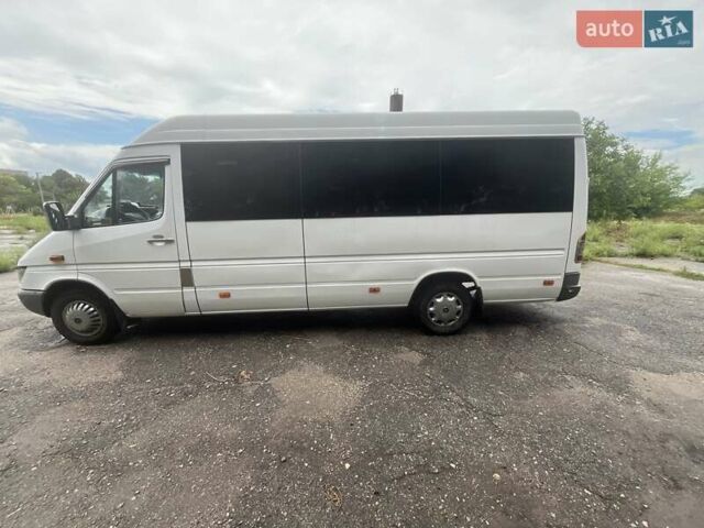 Белый Мерседес Sprinter, объемом двигателя 2.2 л и пробегом 9 тыс. км за 9500 $, фото 2 на Automoto.ua