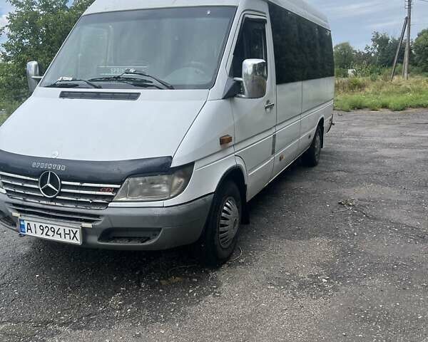 Белый Мерседес Sprinter, объемом двигателя 2.2 л и пробегом 9 тыс. км за 9500 $, фото 3 на Automoto.ua