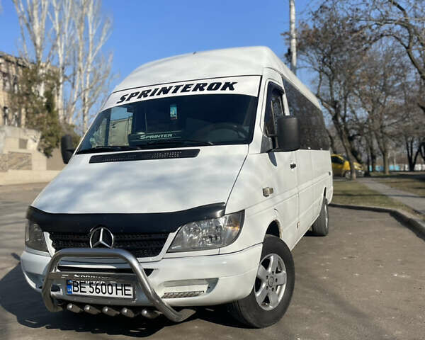 Білий Мерседес Sprinter, об'ємом двигуна 2.15 л та пробігом 292 тис. км за 7999 $, фото 1 на Automoto.ua