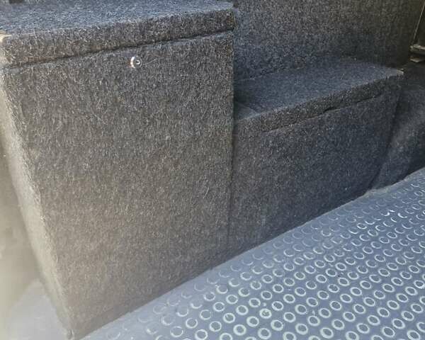 Белый Мерседес Sprinter, объемом двигателя 2.69 л и пробегом 850 тыс. км за 13500 $, фото 26 на Automoto.ua