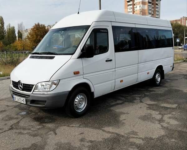 Білий Мерседес Sprinter, об'ємом двигуна 2.15 л та пробігом 300 тис. км за 8900 $, фото 6 на Automoto.ua