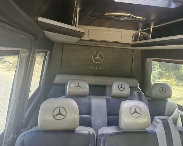 Белый Мерседес Sprinter, объемом двигателя 2.69 л и пробегом 850 тыс. км за 13500 $, фото 34 на Automoto.ua