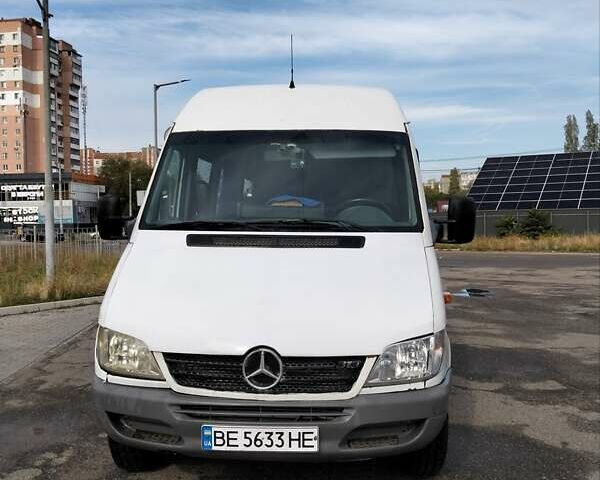 Білий Мерседес Sprinter, об'ємом двигуна 2.15 л та пробігом 300 тис. км за 8900 $, фото 4 на Automoto.ua
