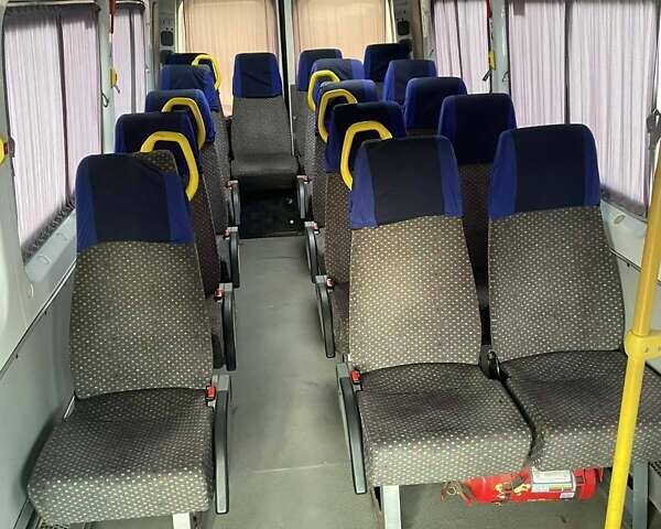 Белый Мерседес Sprinter, объемом двигателя 2.14 л и пробегом 652 тыс. км за 16000 $, фото 10 на Automoto.ua