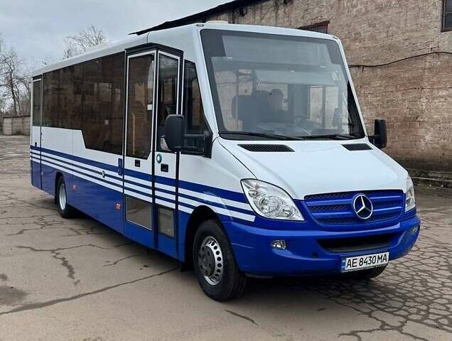 Белый Мерседес Sprinter, объемом двигателя 2.14 л и пробегом 600 тыс. км за 28000 $, фото 6 на Automoto.ua