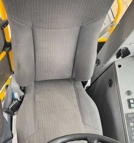 Белый Мерседес Sprinter, объемом двигателя 2.14 л и пробегом 600 тыс. км за 28000 $, фото 40 на Automoto.ua