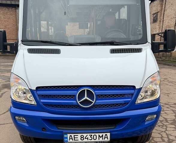 Белый Мерседес Sprinter, объемом двигателя 2.14 л и пробегом 600 тыс. км за 28000 $, фото 1 на Automoto.ua