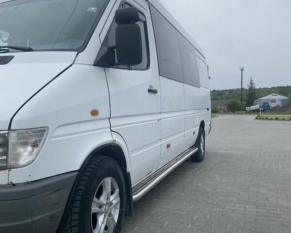 Белый Мерседес Sprinter, объемом двигателя 2.87 л и пробегом 120 тыс. км за 7500 $, фото 6 на Automoto.ua