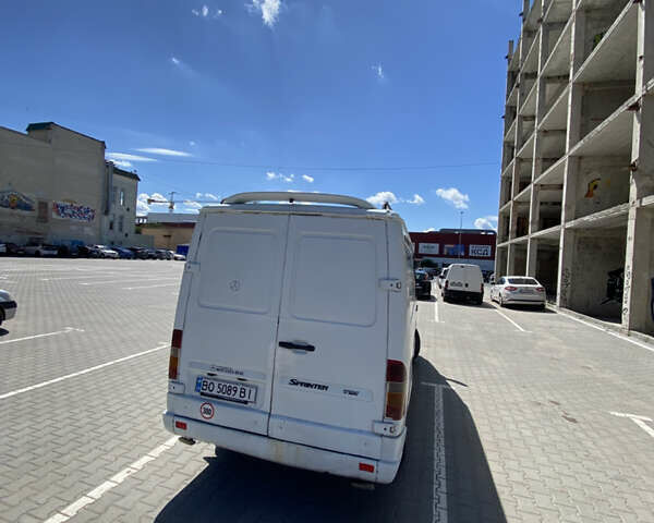 Белый Мерседес Sprinter, объемом двигателя 2.87 л и пробегом 900 тыс. км за 4799 $, фото 5 на Automoto.ua