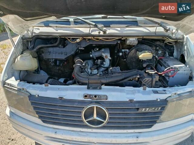 Белый Мерседес Sprinter, объемом двигателя 2.9 л и пробегом 582 тыс. км за 10500 $, фото 10 на Automoto.ua