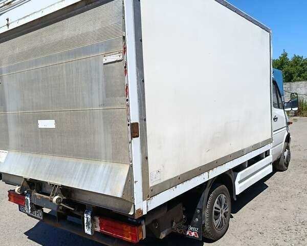 Белый Мерседес Sprinter, объемом двигателя 2.9 л и пробегом 582 тыс. км за 10500 $, фото 8 на Automoto.ua