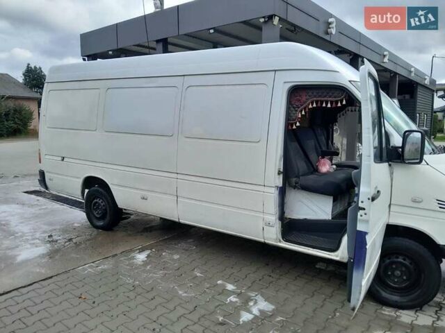 Мерседес Sprinter 2000 у Косове на Automoto.ua Білий Мерседес Sprinter, об'ємом двигуна 2.2 л та пробігом 4 тис. км за 6700 $, фото 2 на Automoto.ua