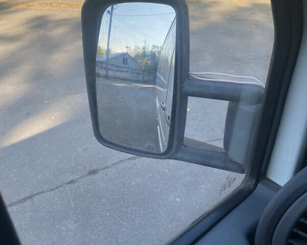 Белый Мерседес Sprinter, объемом двигателя 2.15 л и пробегом 359 тыс. км за 9350 $, фото 18 на Automoto.ua
