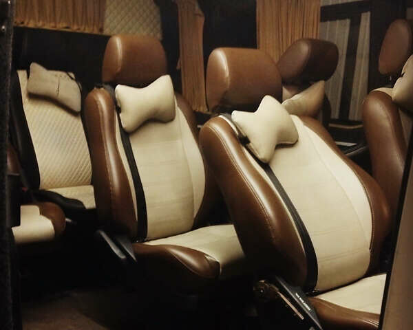Белый Мерседес Sprinter, объемом двигателя 2.15 л и пробегом 109 тыс. км за 9400 $, фото 6 на Automoto.ua